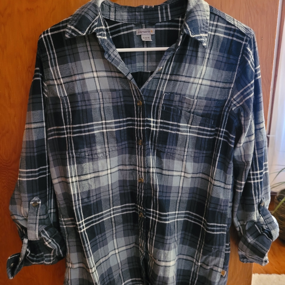 Carhartt Womens semi fitted button down plaid